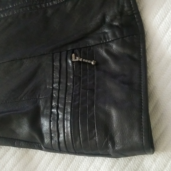 Leather Moto Vest - Picture 3 of 8